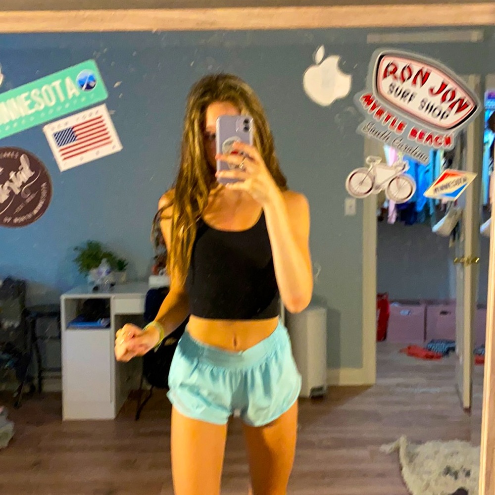 nike new black crop workout tank